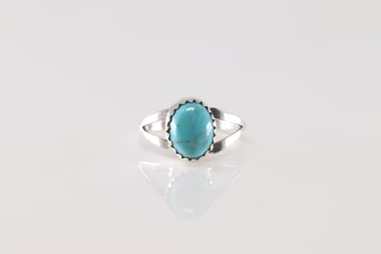 Native America Navajo Sterling Silver Turquoise Ring By Jerold Joe.