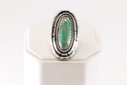 Native America Navajo Sterling Silver Turquoise Ring By W.Begay.
