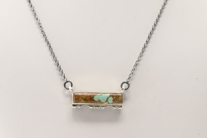 Native America Navajo Sterling Silver Number 8 Turquoise Nacklace By Steve Francisco.