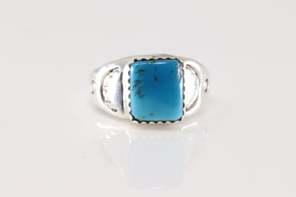 Native America Navajo Sterling Silver Kingman Turquoise Ring By ML.