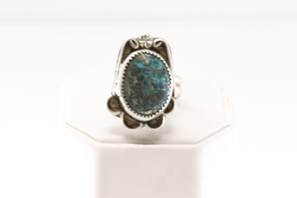 Native America Navajo Sterling Silver Kingman Turquoise Ring By Virginia Hinio.