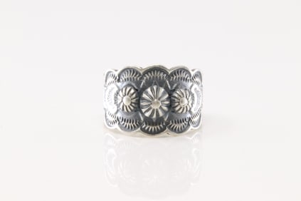 Native America Navajo Sterling Silver Stamped Star Ring By R.