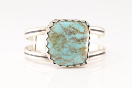 Native America Navajo Sterling Silver Kingman Turquoise Bracelet Cuff By D.H.