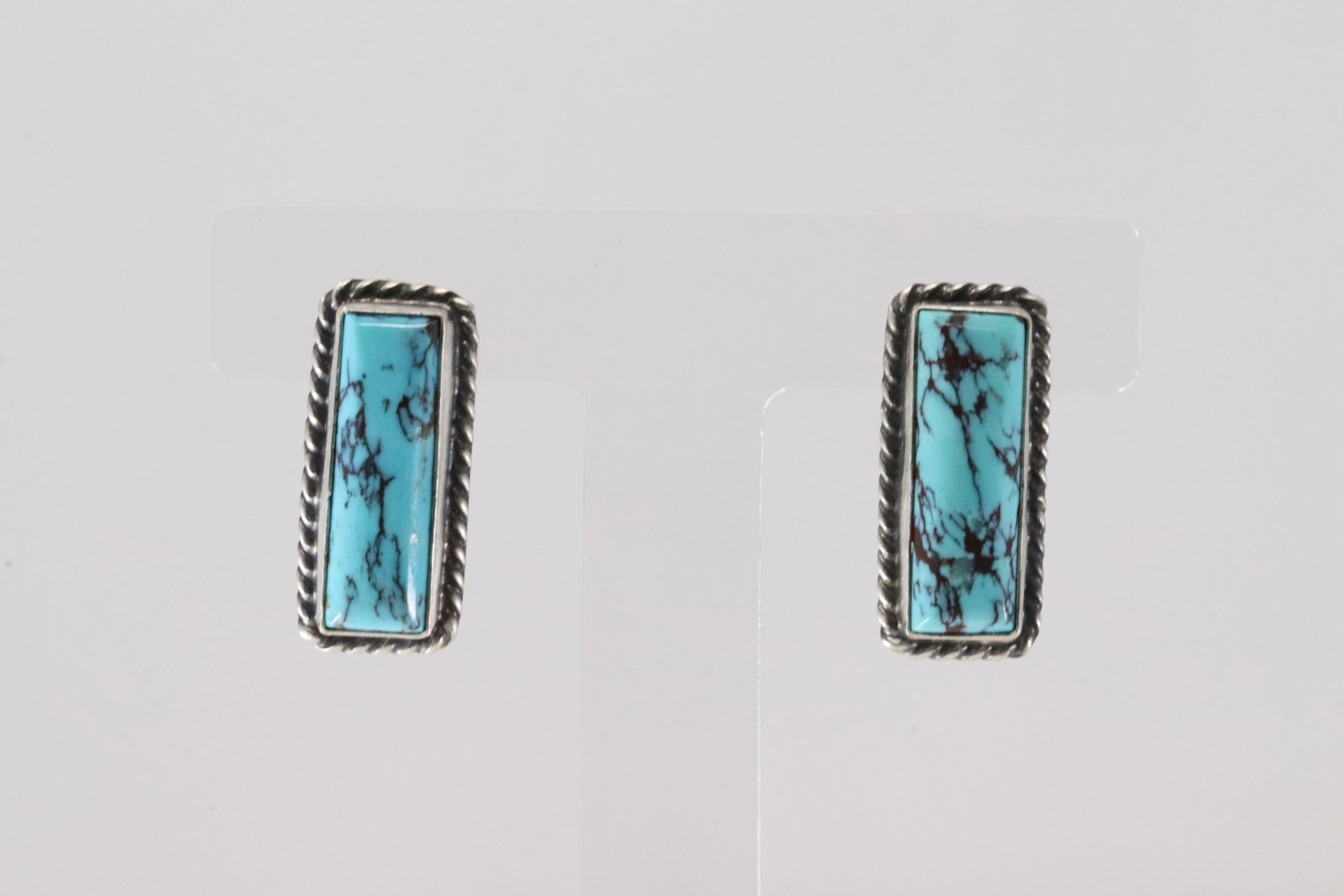 Native America Navajo Sterling Silver Kingman Turquoise Post Earring's By Augustine Largo.: This is a Native America Navajo Sterling Silver Kingman Turquoise Post Earring's By Augustine Largo.