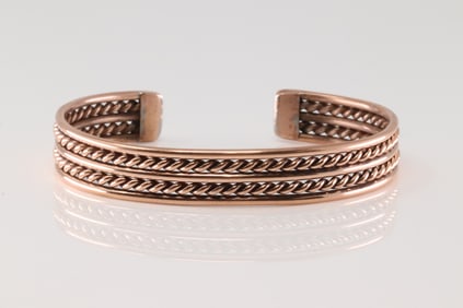 Native America Navajo Copper Bracelet Cuff By Elaine Tahe.