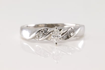 Engagement Marquise Diamond Ring 14Kt.