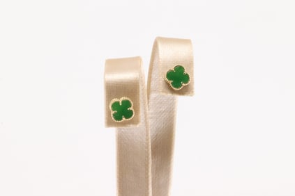 Jade Clover Stud Earring 14Kt.