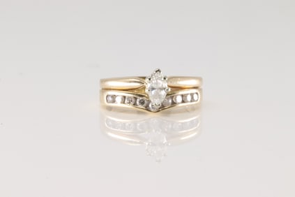 Double Band Marquise Diamond Ring 14Kt.