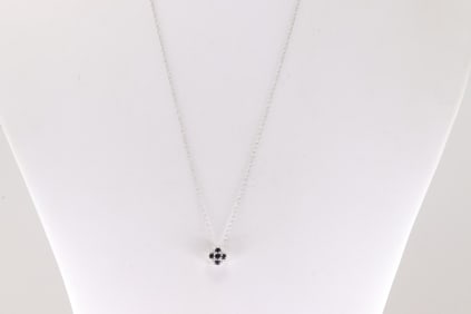 Sapphire Flower Pendant / Necklace 14Kt.