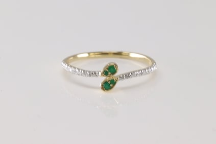 Emerald & Diamond Ring 14kt.