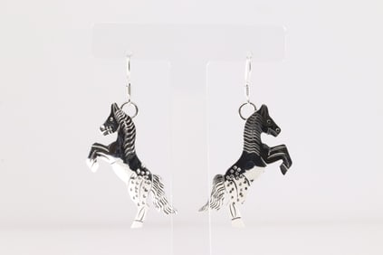 Native America Navajo Sterling Silver Horse Dangling Earring's By Louise Yazzie.