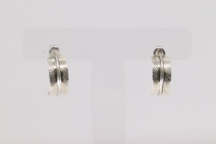 Native America Navajo Sterling Silver Hoop Feather Earring's By Aaron Davis.