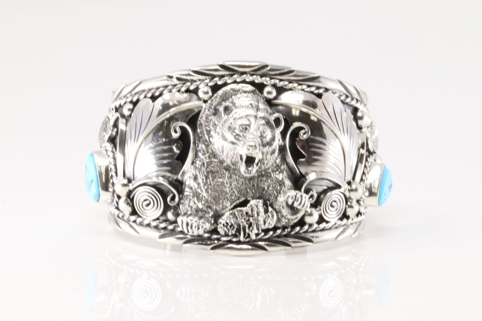Native America Navajo Sterling Silver Turquoise Bracelet Bear Casted & Laef Cuff By Thomas Yazzie. (1 of 4)