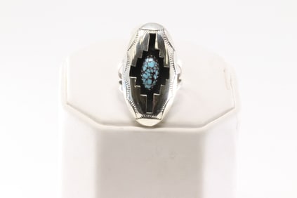 Native America Navajo Sterling Silver Turquoise Ring By Felix Perry.