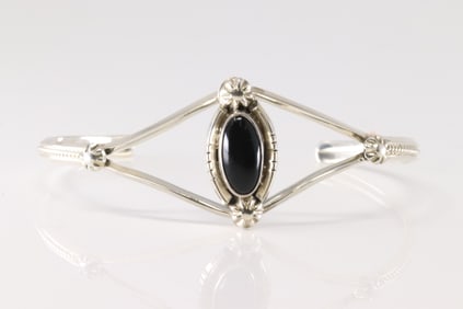 Native American Navajo Sterling Silver Black Onyx Bracelet Cuff By Mark Barney.