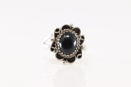 Native America Navajo Sterling Silver Black Onyx Ring By Freda / Maritta Martinez.