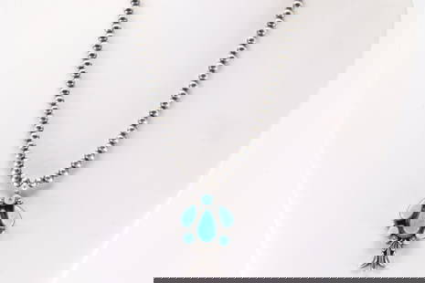 Native America Navajo Sterling Silver Kingman Turquoise Necklace By Bobby Platero.: This is a Native America Navajo Sterling Silver Kingman Turquoise Necklace By Bobby Platero. Necklace length: 14.00"
