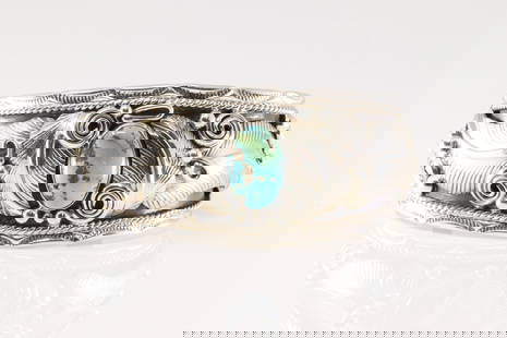 Native America Navajo Sterling Silver Kingman Turquoise Bracelet Cuff By Darrell Morgan.: This is a Native America Navajo Sterling Silver Kingman Turquoise Bracelet Cuff By Darrell Morgan.