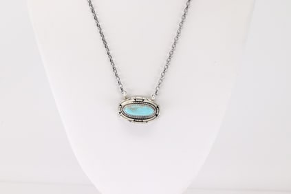 Native America Navajo Sterling Silver Kingman Turquoise Necklace By Wiliam Begay.