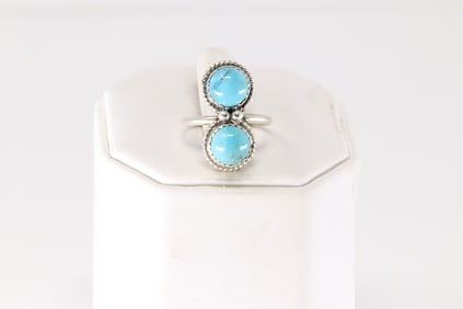 Native America Navajo Sterling Silver Turquoise Ring 2 Stone.