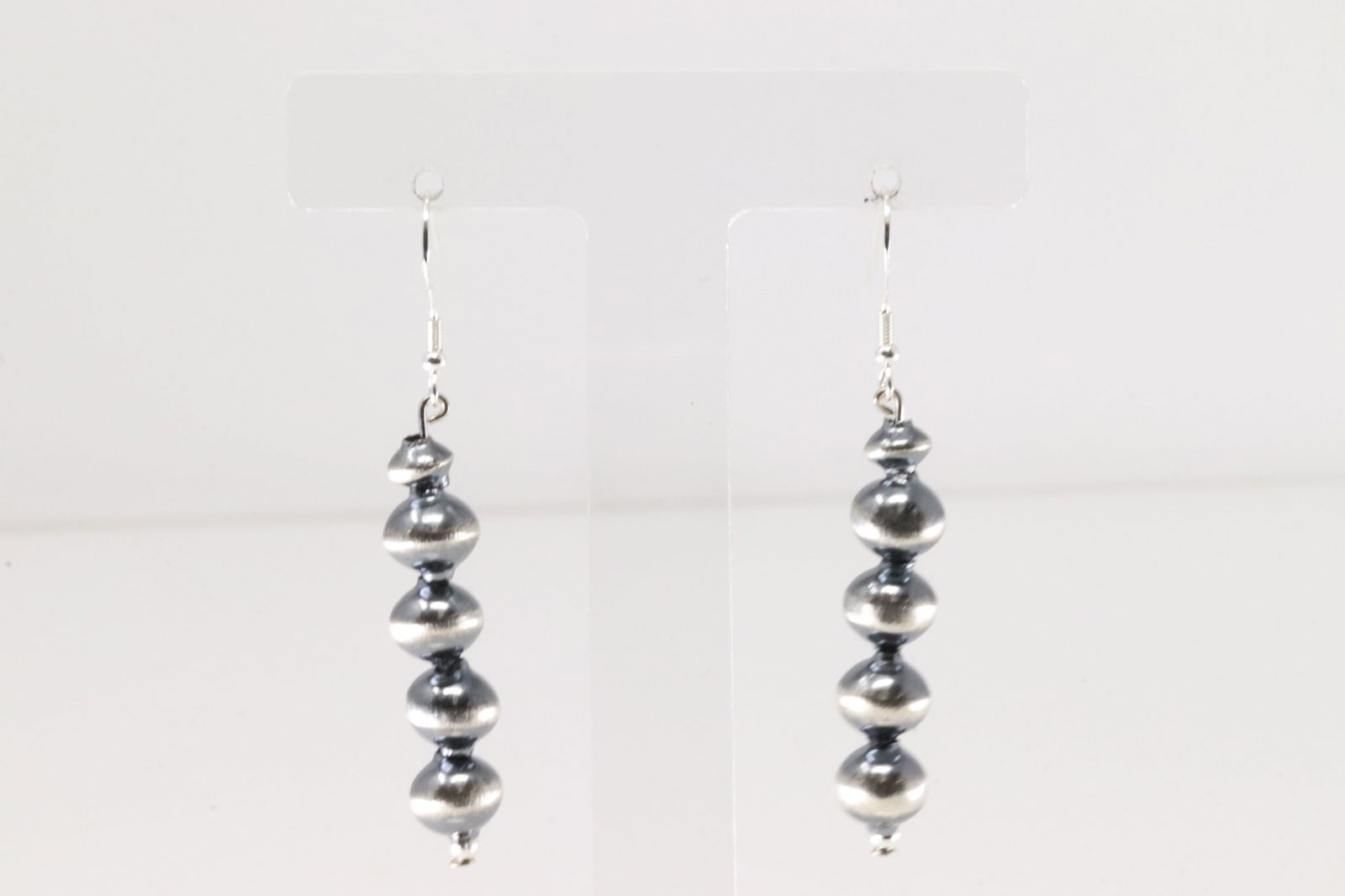 Native American Navajo Sterling Silver Pearl Beaded Dangling Earring's By Treva Jim.: This is a Native American Navajo Sterling Silver Pearl Beaded Dangling Earring's By Treva Jim.