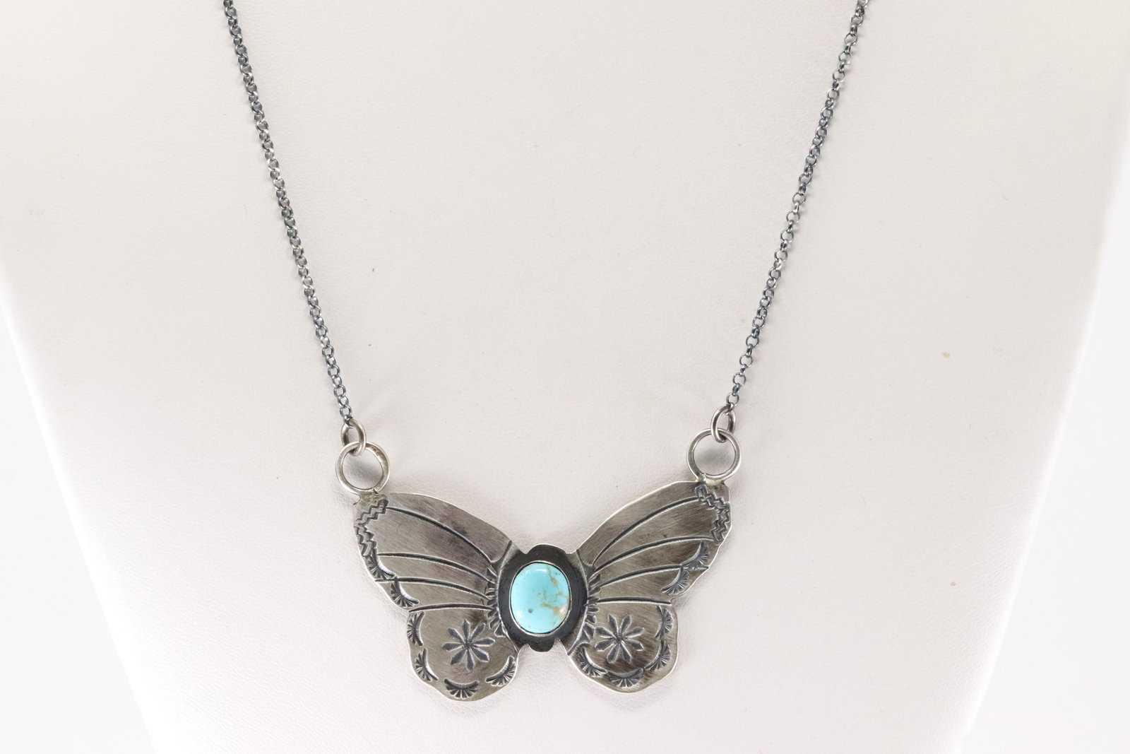 Native America Navajo Sterling Silver Kingman Turquoise Butterfly Necklace By Rick Enriquez.: This is a Native America Navajo Sterling Silver Kingman Turquoise Butterfly Necklace By Rick Enriquez. Necklace length: 18.00"