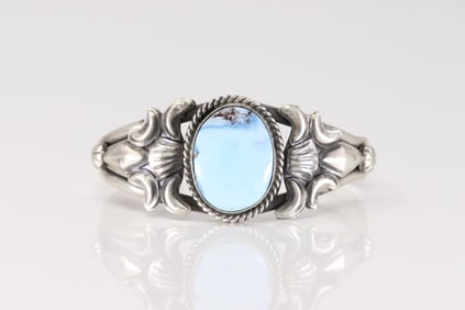 Native America Navajo Sterling Silver Golden Hill Turquoise Bracelet Cuff By Juanita Mcdonal.