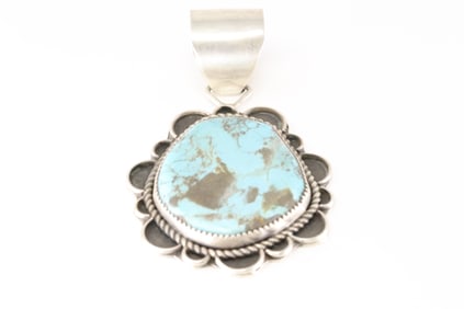 Native America Navajo Sterling Silver Kingman Turquoise Pendant By Juanita Mcdonald.