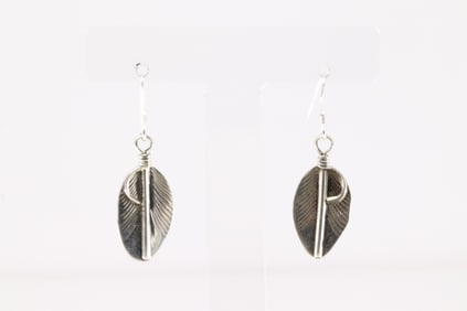 Native America Navajo Sterling Silver Feather Dangling Earring's By Aaron Davis.
