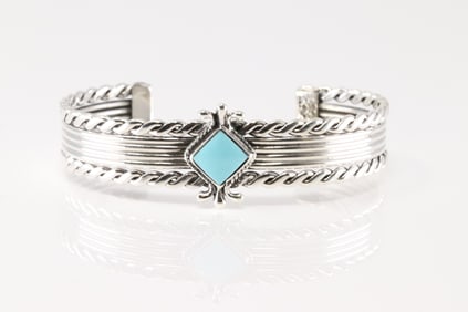 Native America Navajo Sterling Silver Turquoise Bracelet Cuff By Louise Joe.