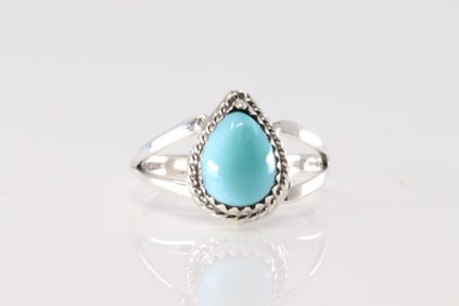 Native America Navajo Sterling Silver Turquoise Ring By Jerold Joe.