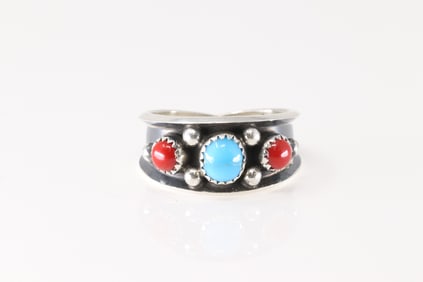 Native America Navajo Sterling Silver Coral & Turquoise Ring By Paul Largo.
