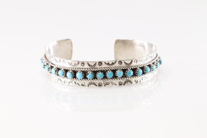 Native America Zuni Sterling Silver Turquoise Bracelet Cuff By Pearl Ukestine.