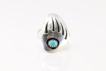 Native America Navajo Sterling Silver Bear Paw Turquoise Ring By Ervin Begay.