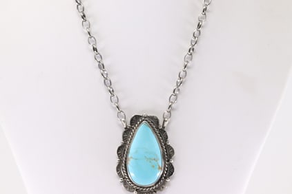 Native America Navajo Sterling Silver Kingman Turquoise Necklace By Jeff James.