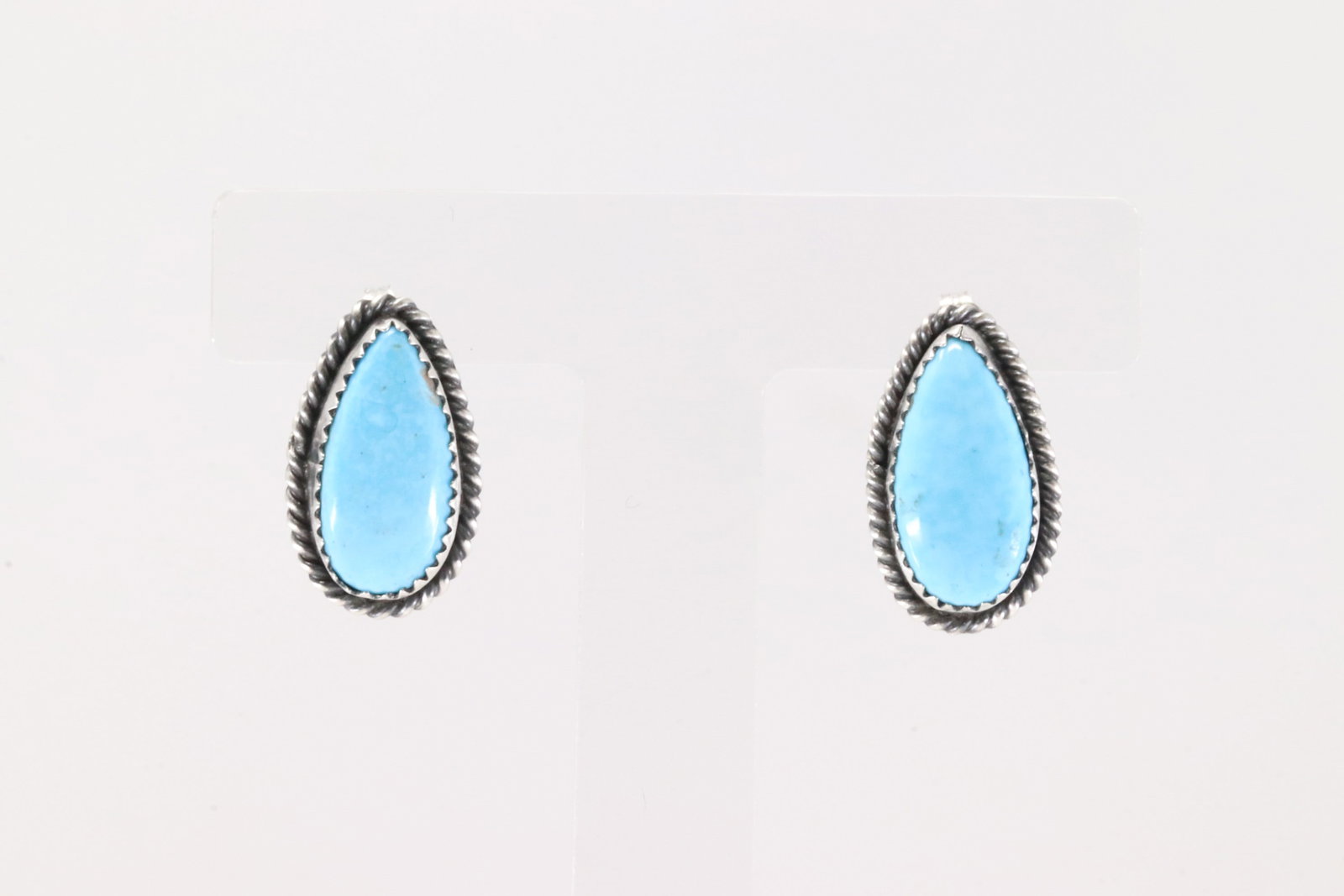 Native America Navajo Sterling Silver Kingman Turquoise Post Earring's By Freda Martinez.: This is a Native America Navajo Sterling Silver Kingman Turquoise Post Earring's By Freda Martinez.