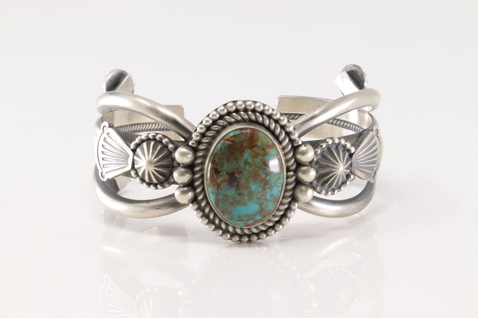 Native America Navajo Sterling Silver Kingman Turquoise Bracelet Cuff By Mike Calladito. (1 of 4)