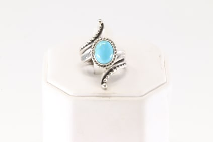 Native America Navajo Sterling Silver Turquoise Ring By Thomas Yazzie.