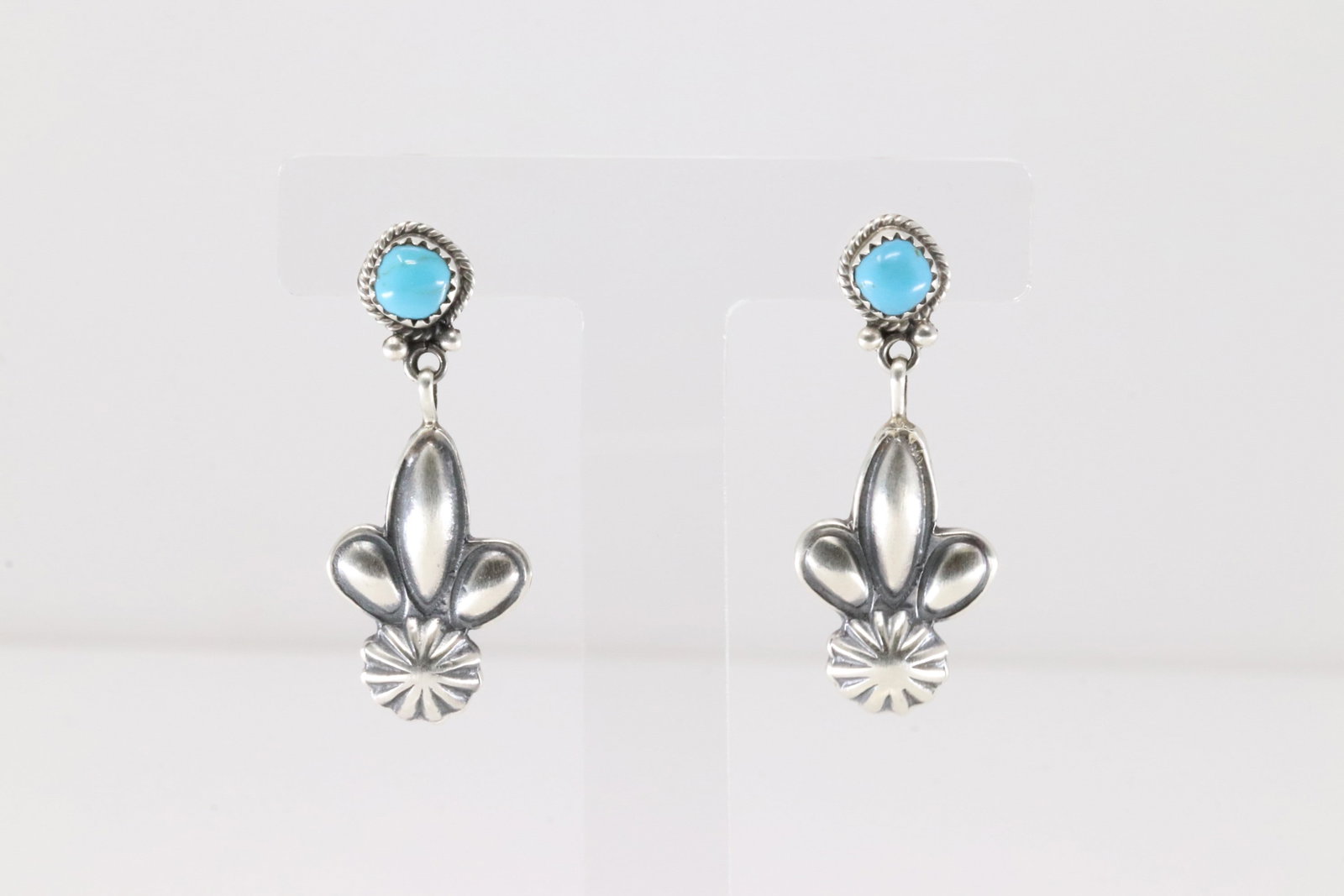 Native America Navajo Sterling Silver Turquoise Post / Dangling Earring's By Judy Largo.: This is a Native America Navajo Sterling Silver Turquoise Post / Dangling Earring's By Judy Largo.