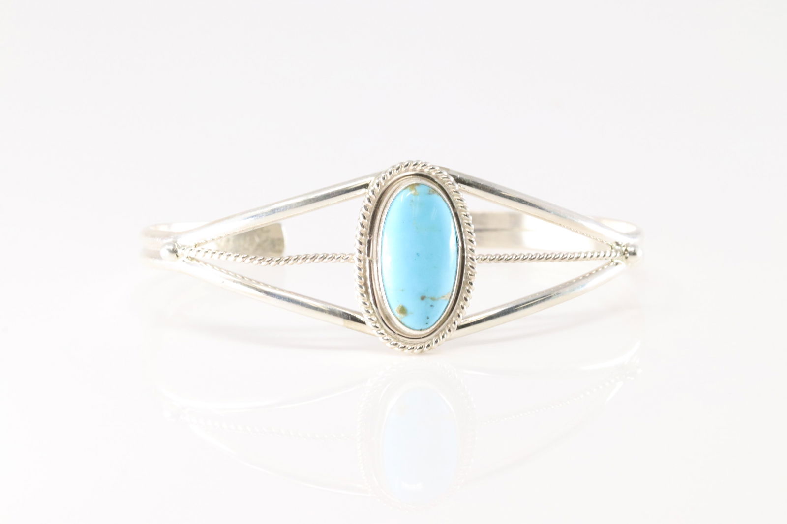 Native America Navajo Sterling Silver Turquoise Bracelet Cuff By P.Skeets.: This is a Native America Navajo Sterling Silver Turquoise Bracelet Cuff By P.Skeets.