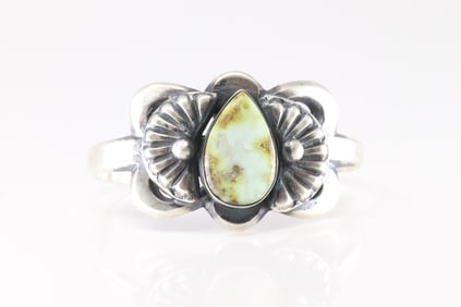 Native America Navajo Sterling Silver Palomino Bracelet Cuff By Chimney Butte.
