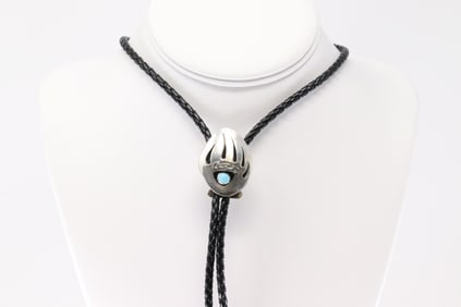 Native America Navajo Sterling Silver Bear Paw Turquoise Bolo Necklace By Ervin Begay.