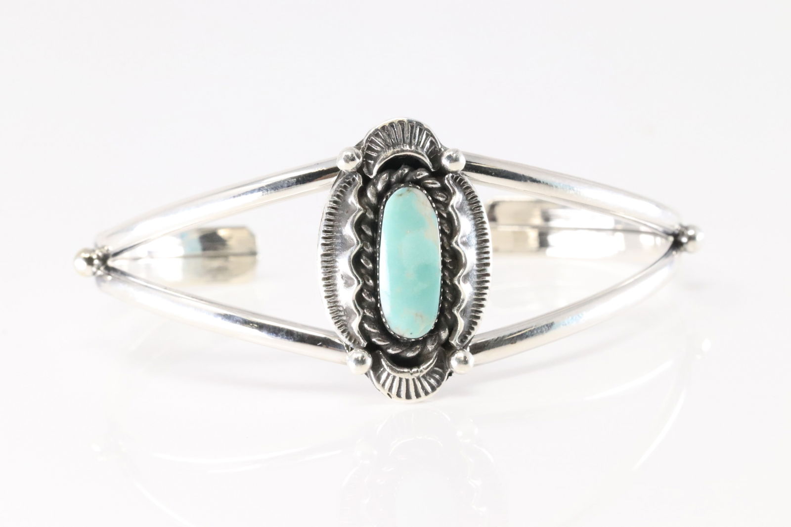 Native America Navajo Sterling Silver Turquoise Bracelet Cuff By R.B.: This is a Native America Navajo Sterling Silver Turquoise Bracelet Cuff By R.B.