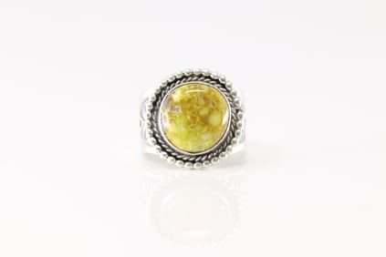 Native America Navajo Sterling Silver Palomino Ring By Samuel Yellowhair.