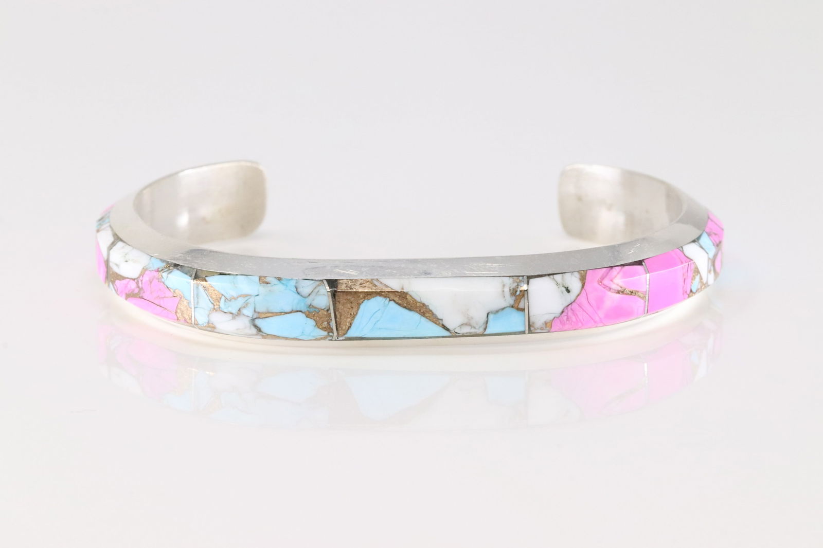 Native America Navajo Sterling Silver Cotton Candy Bracelet Cuff By Brandon Etcitty.: This is a Native America Navajo Sterling Silver Cotton Candy Bracelet Cuff By Brandon Etcitty.