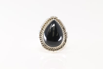 Native America Navajo Sterling Silver Black Onyx Ring By Samuel Yellowhair.