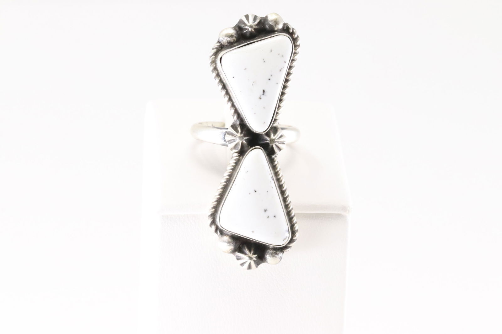 Native American Navajo Sterling Silver White Buffalo Ring 2 Stone By Kee. (1 of 4)