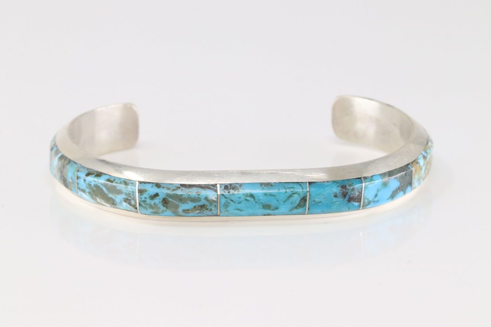 Native America Navajo Sterling Silver Kingman Turquoise Inlay Bracelet Cuff By Brandon Etcitty.: This is a Native America Navajo Sterling Silver Kingman Turquoise Inlay Bracelet Cuff By Brandon Etcitty.