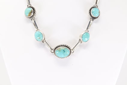 Native America Navajo Sterling Silver Kingman Turquoise Necklace By Augustine Largo.