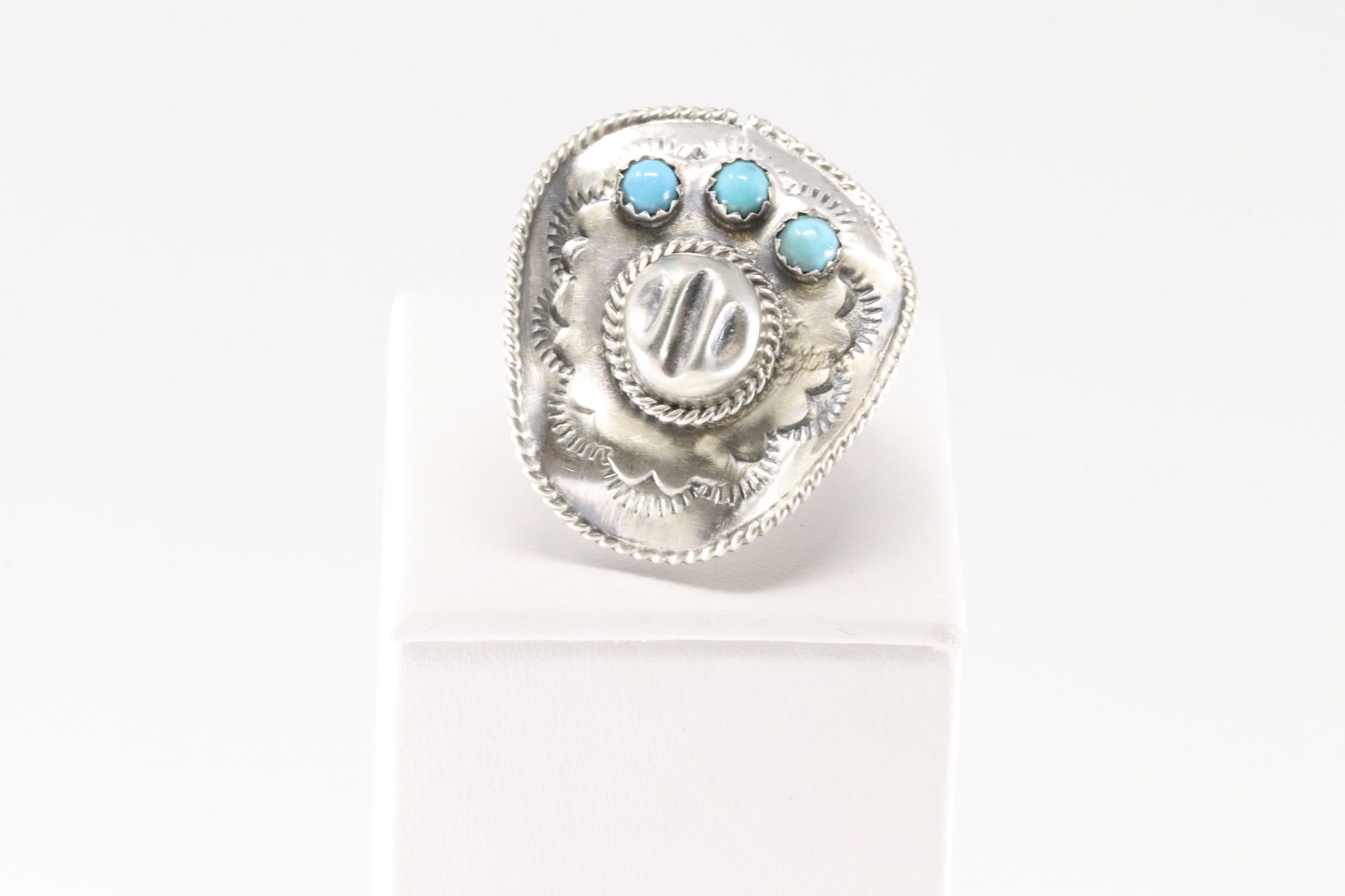 Native America Navajo Sterling Silver Turquoise Cowboy Hat Ring By Bobby Platero.: This is a Native America Navajo Sterling Silver Turquoise Cowboy Hat Ring By Bobby Platero. Ring size: 6.00.